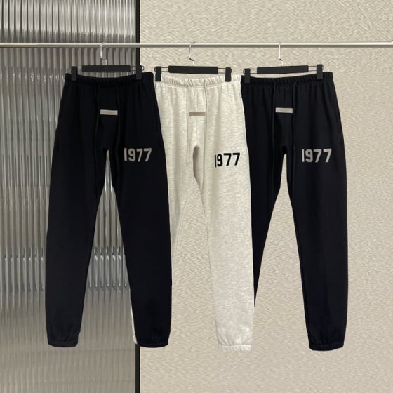 Fear of God Essentials "1977" Logo Sweatpants