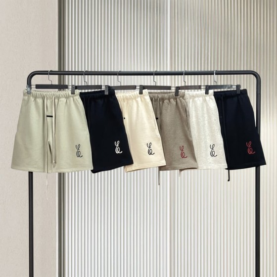 Fear of God Essentials Cursive "E" Logo Sweat Shorts