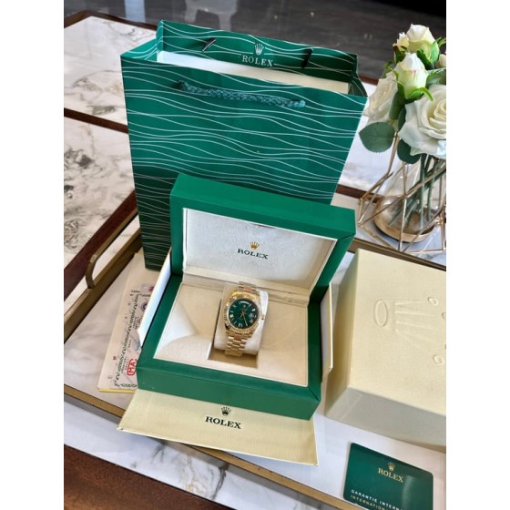 Rolex Submariner Date