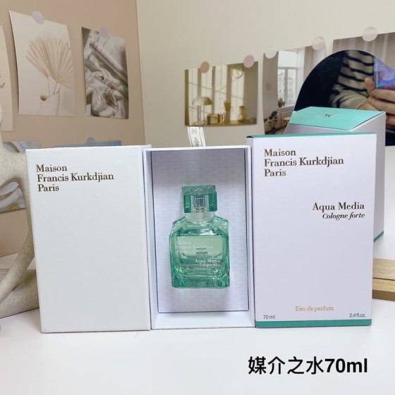 Aqua Media Cologne forte Eau de Parfum-70ml