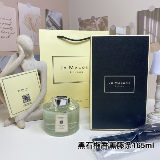 London Pomegranate Noir Scent Surround™ Diffuser-100ml